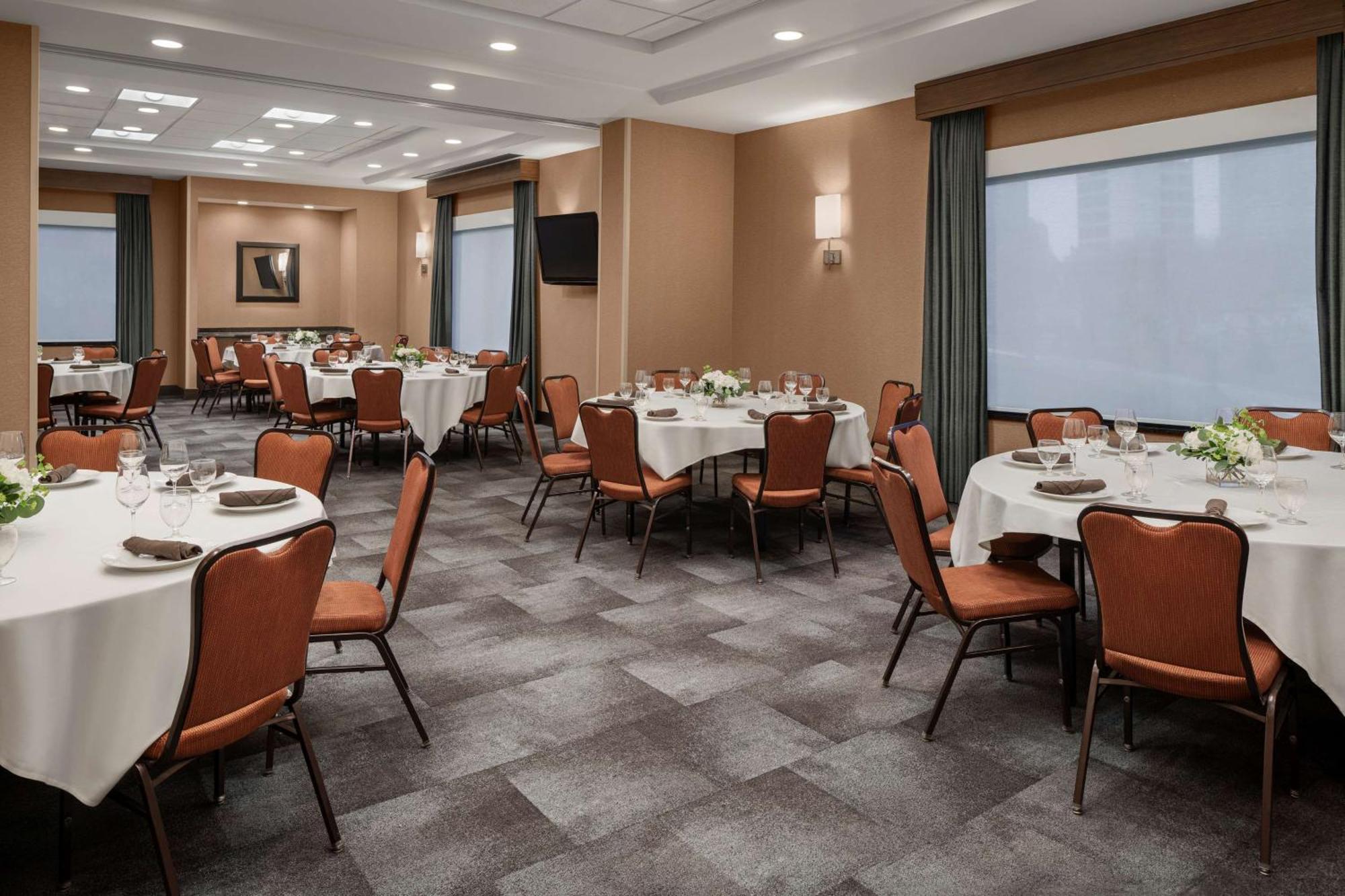 Hilton Garden Inn Minneapolis Downtown Zewnętrze zdjęcie