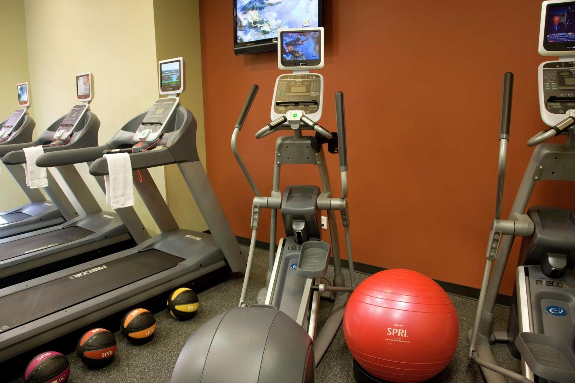 Hilton Garden Inn Minneapolis Downtown Zewnętrze zdjęcie