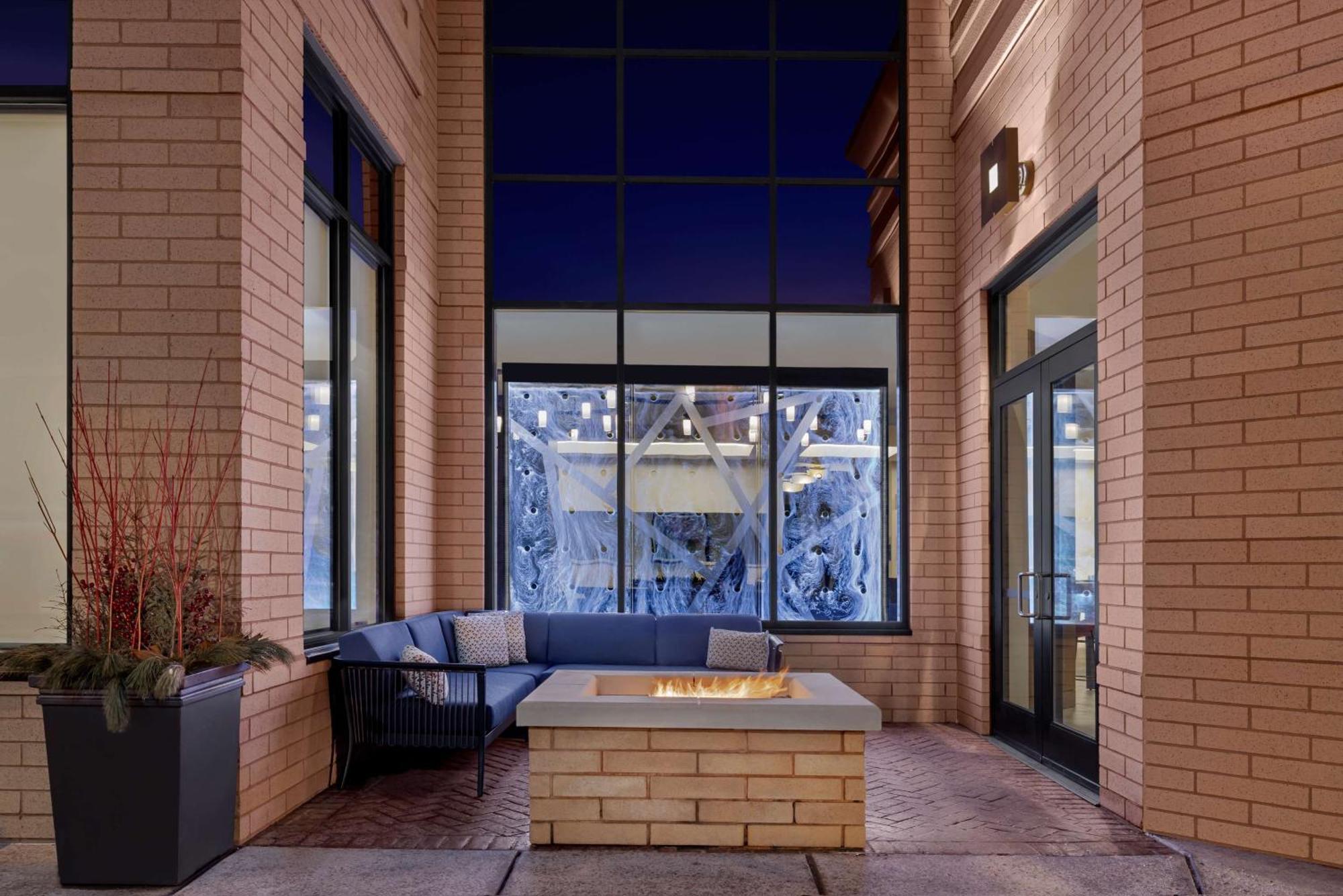 Hilton Garden Inn Minneapolis Downtown Zewnętrze zdjęcie